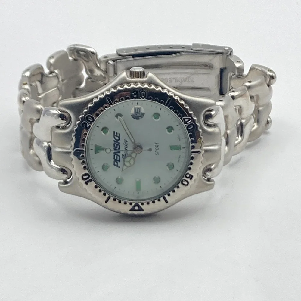 Penske Men's Diver Watch 36mm Silver Tone Matte Rotating Bezel New Battery 8.25